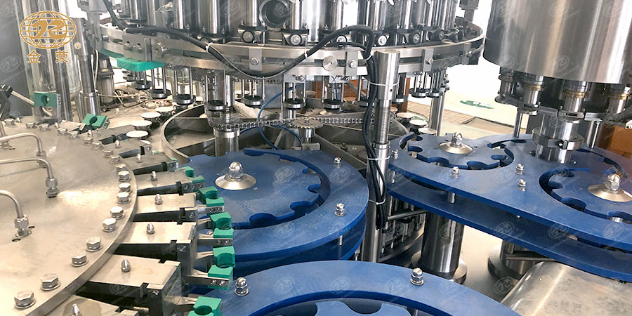 精釀啤酒灌裝生產(chǎn)線-3